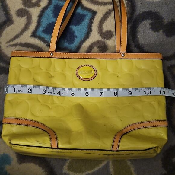 Coach Yellow Patent Leather Mini Tote Bag Embossed Signature Style No. M1220-F4 - Picture 13 of 14